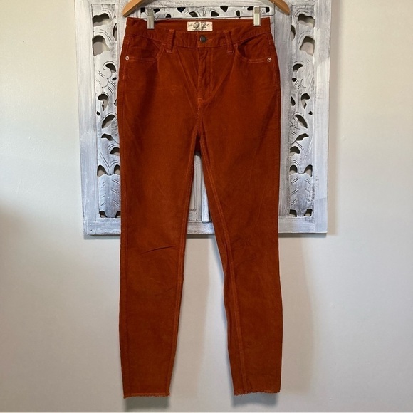 NWOT Free People We The Free Skinny Cotton Corduroy Fired Chestnut Raw Hem Pants - Picture 3 of 8